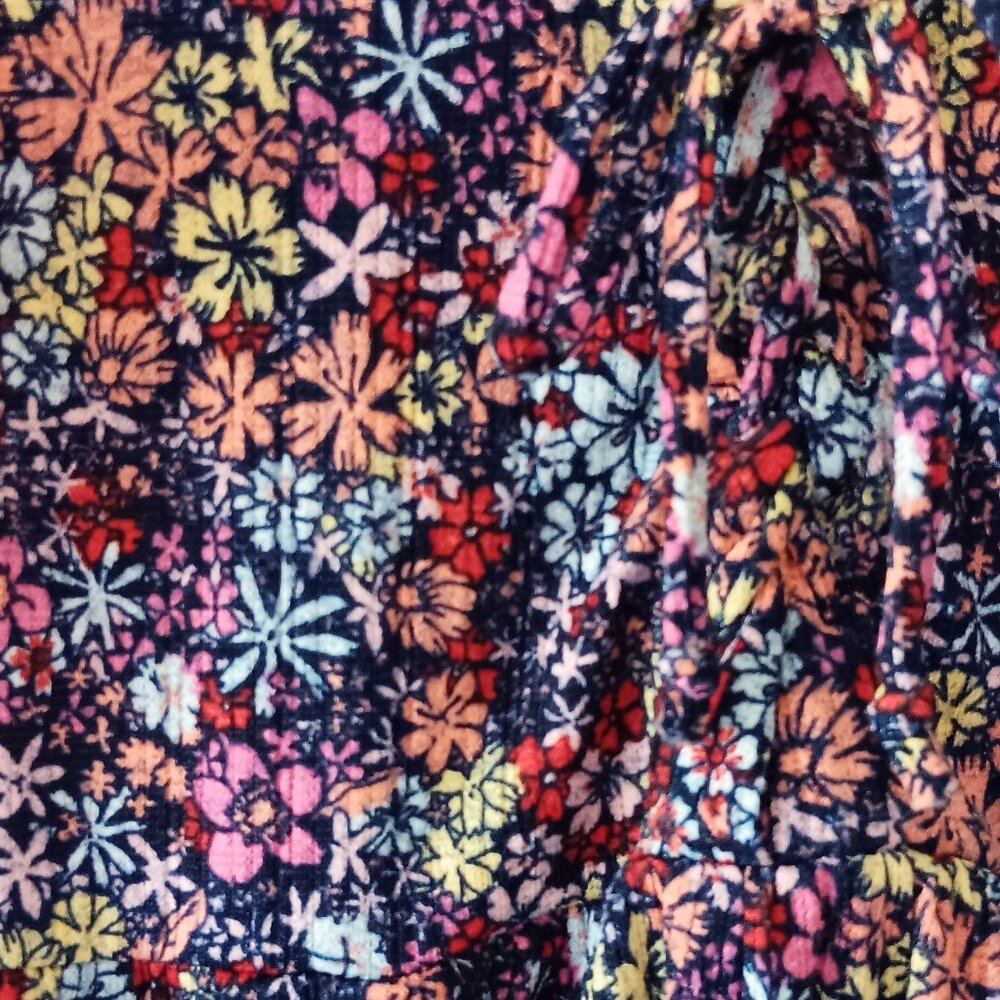 MAURICES Navy Multicolored Floral Tank Top Size XS - Picture 2 of 9